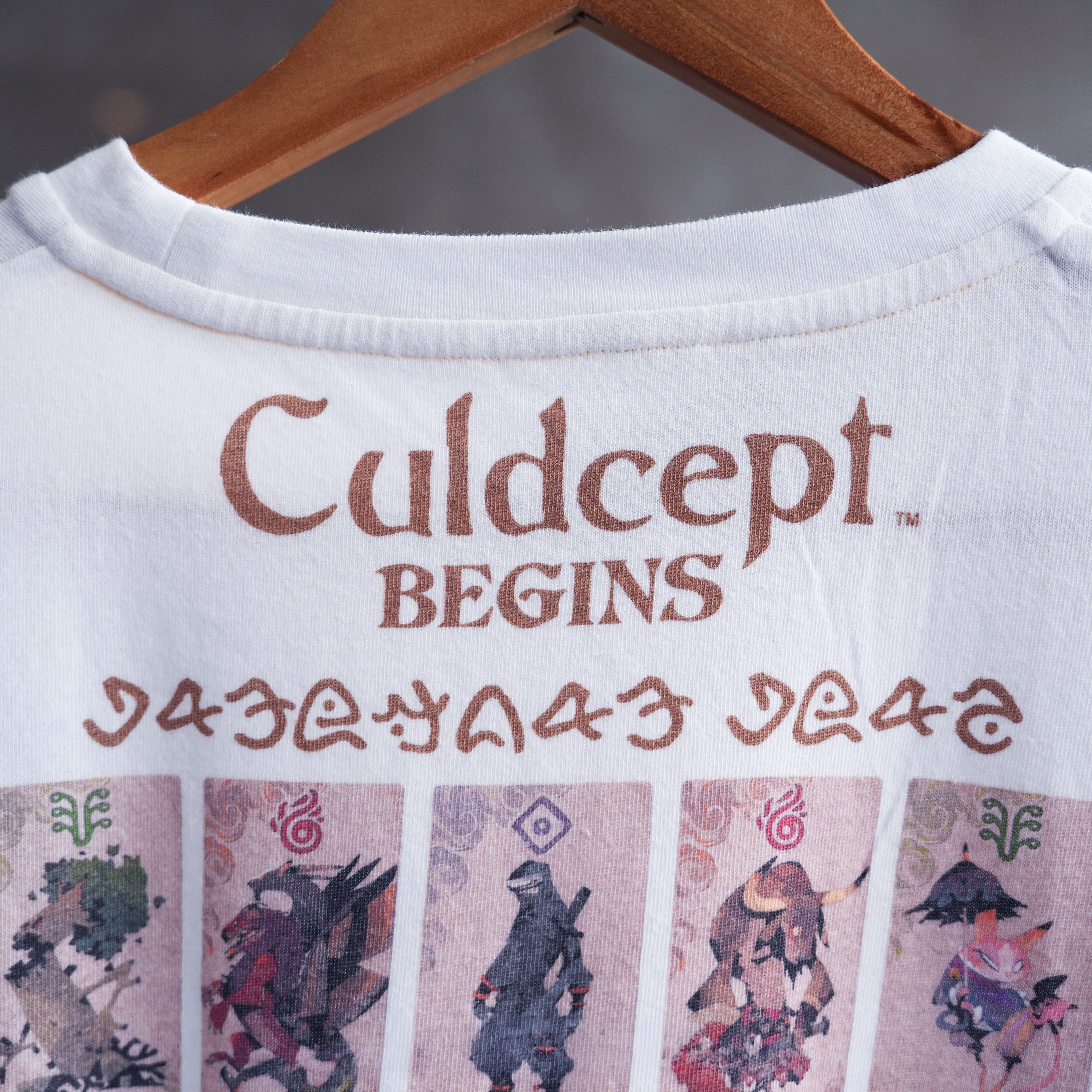 Culdcept BEGINS Big Silhouette T-shirt Creature Card