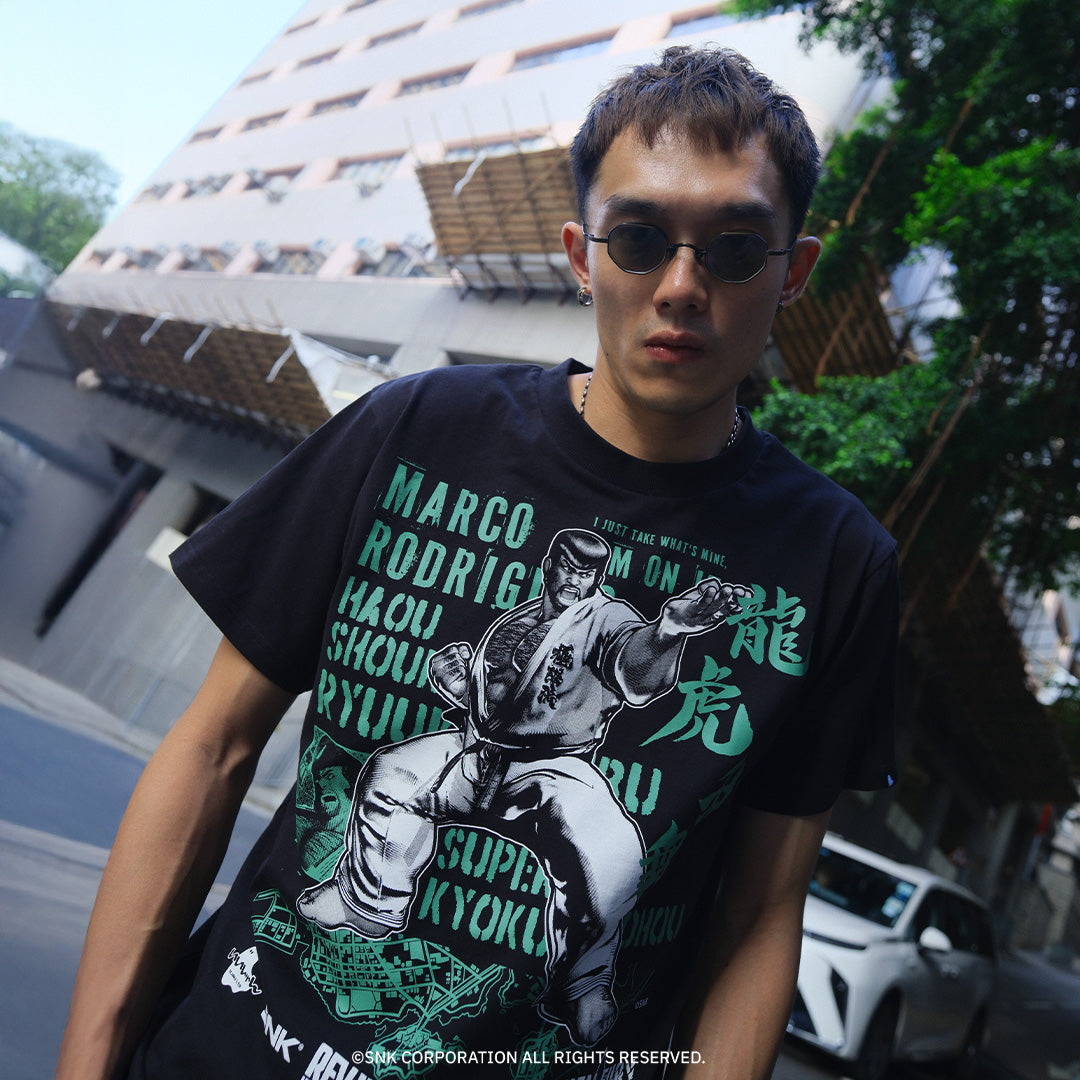 《餓狼傳説 City of the Wolves》IIJAN全角色T-shirt 馬可・羅德里格斯