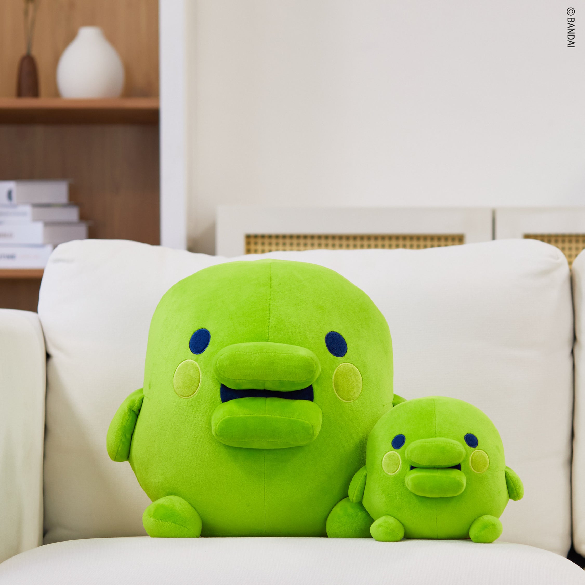 Tamagotchi Kuchipatchi(くちぱっち) 40 CM Giant Plush