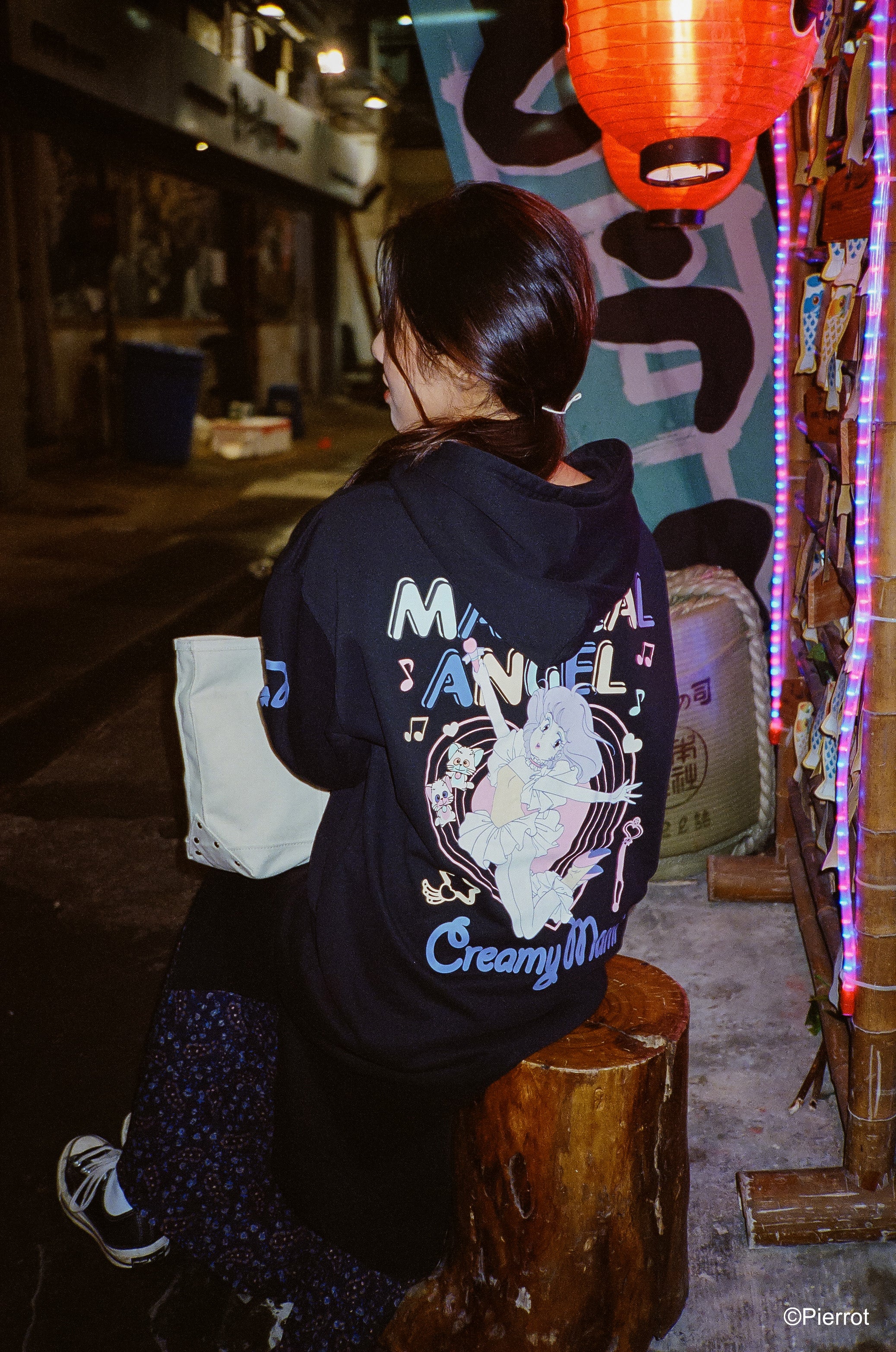 Creamy Mami Long Hoodie