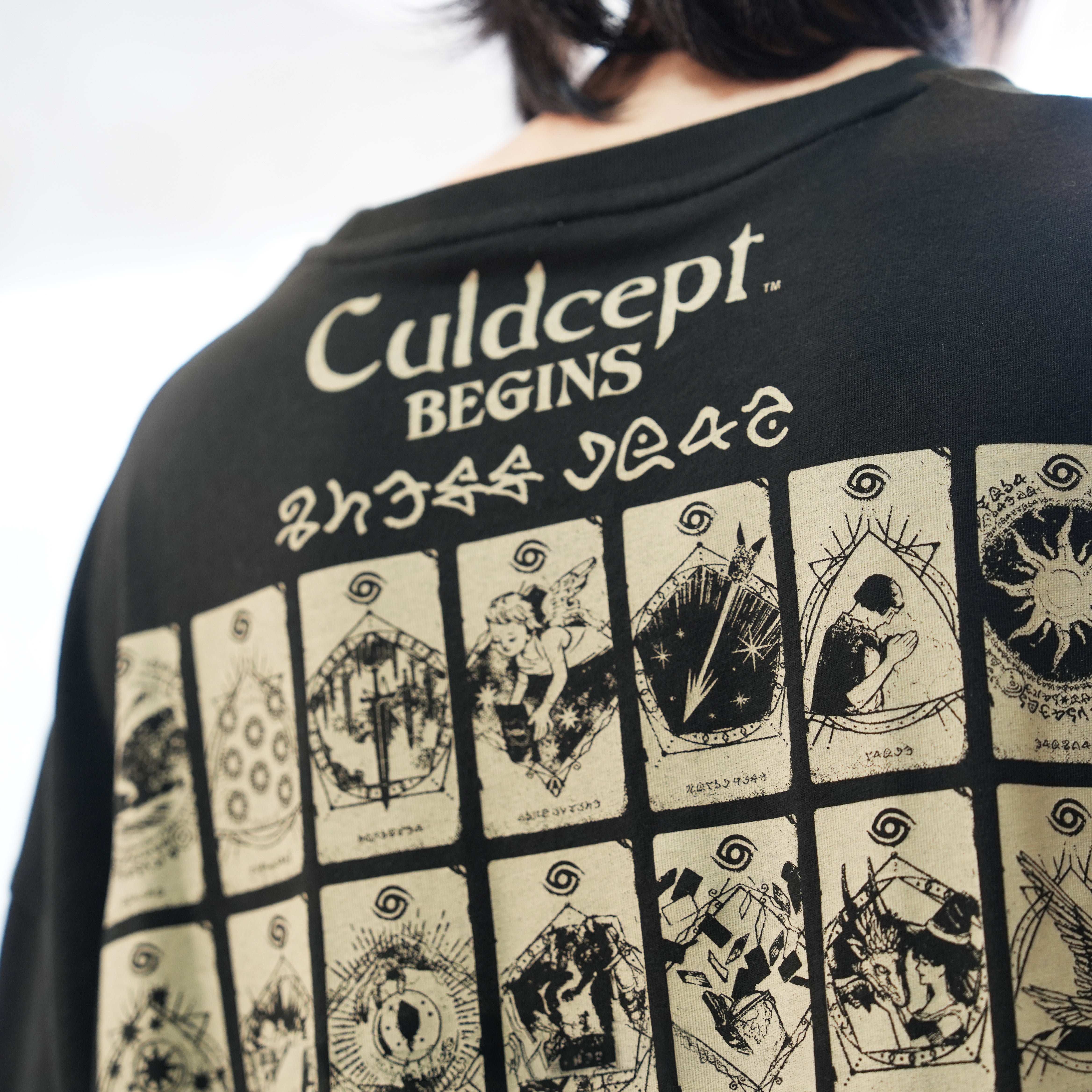 Culdcept BEGINS Big Silhouette T-shirt Spell Card
