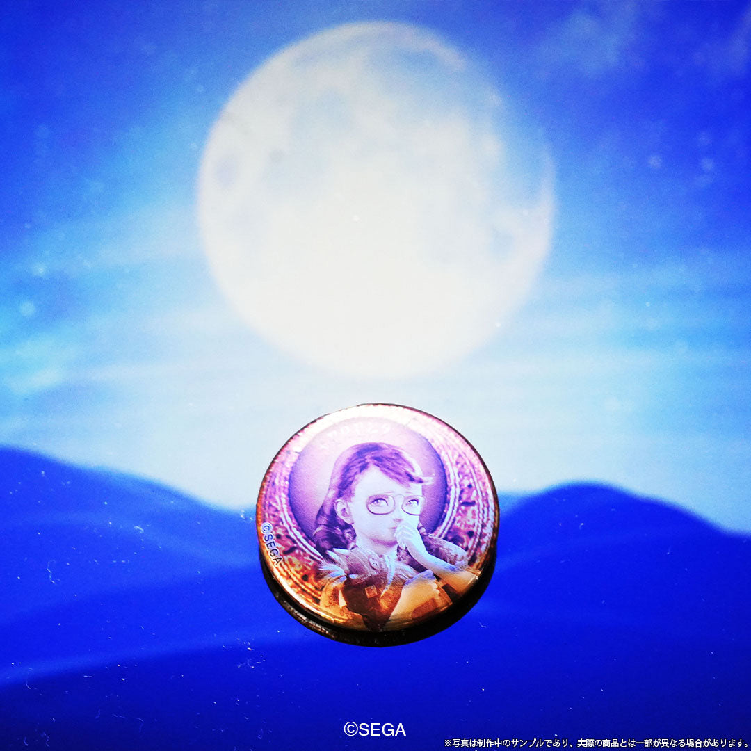 蓓優妮塔 評級金牌風襟章(8款隨機獲得1款)