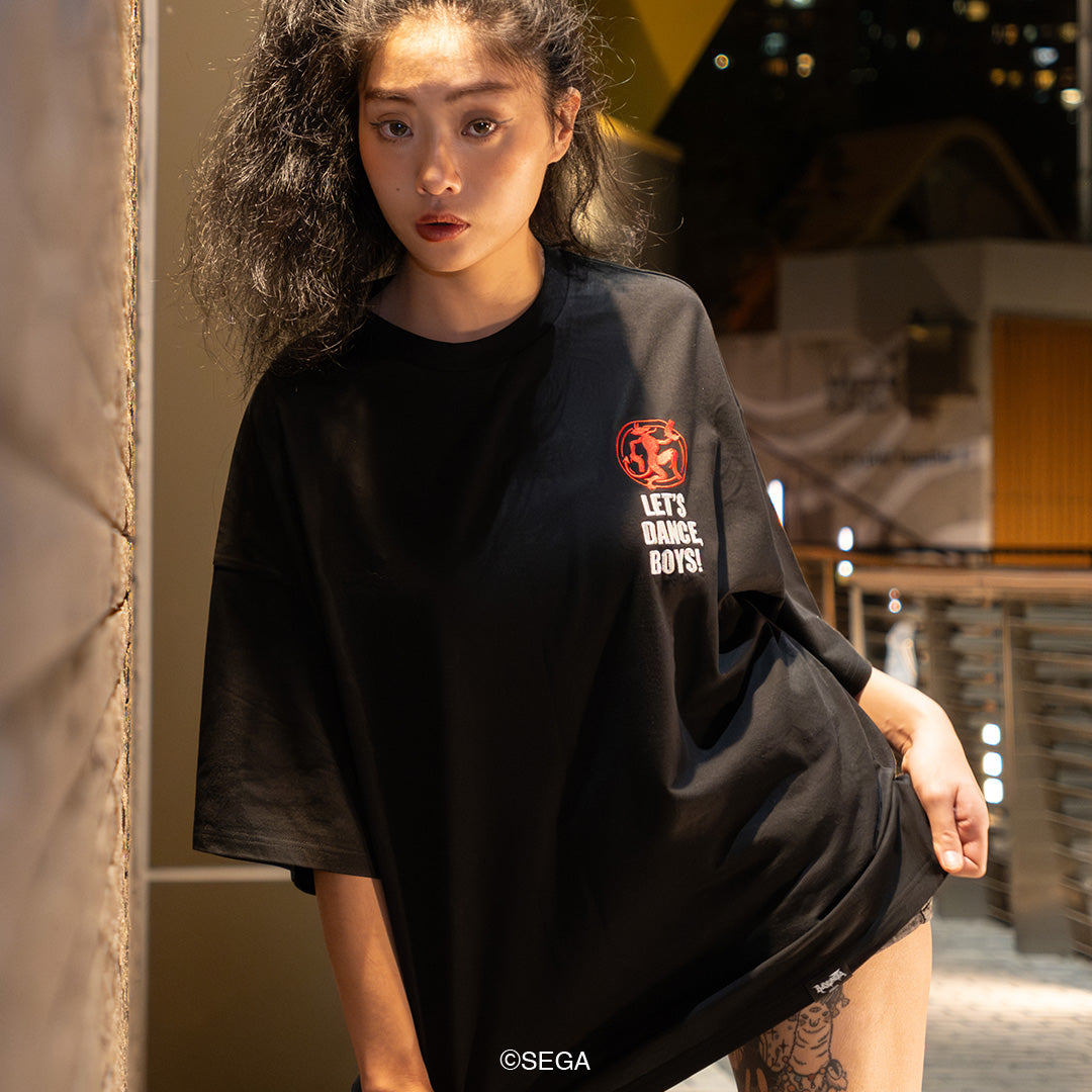The Gates of Hell logo, beautifully embroidered over your heart. And on the back of the shirt, the figure of the Umbra Witch herself...